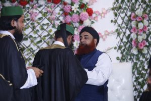 Dastar e Fazilat Mufti Akmal